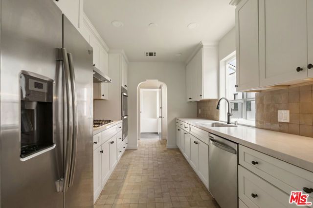 428 S Bedford Drive, Beverly Hills, CA 90212