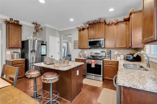 4901 Locherby Drive, Fairburn, GA 30213