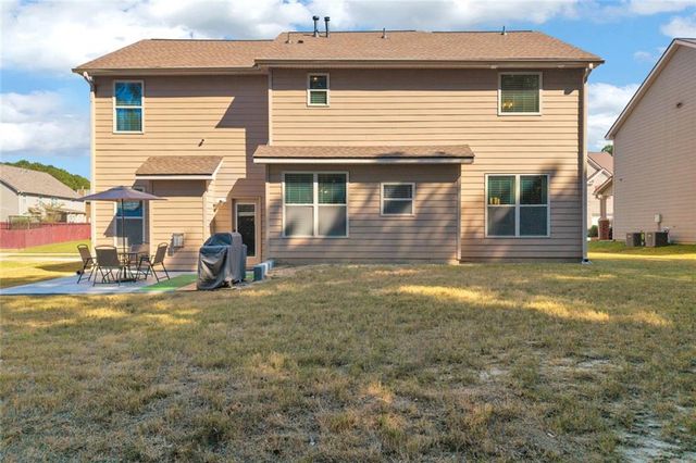 4901 Locherby Drive, Fairburn, GA 30213