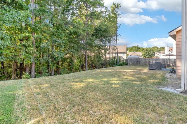 4901 Locherby Drive, Fairburn, GA 30213