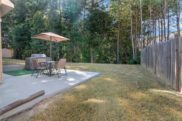 4901 Locherby Drive, Fairburn, GA 30213