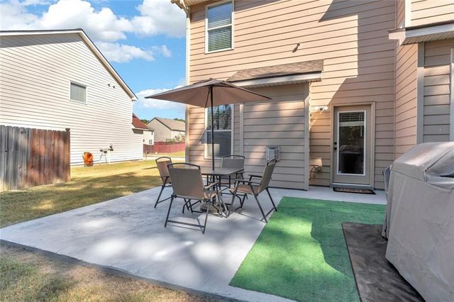 4901 Locherby Drive, Fairburn, GA 30213