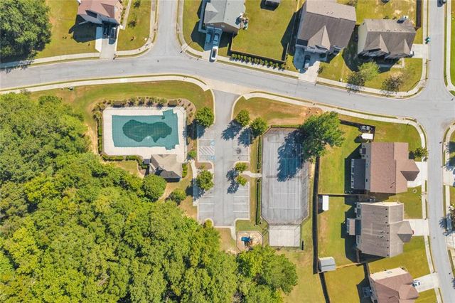 4901 Locherby Drive, Fairburn, GA 30213