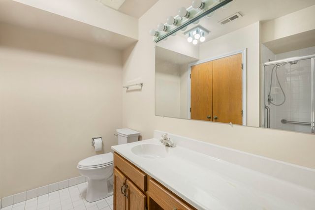 400 E Dundee Road 403C, Buffalo Grove, IL 60089