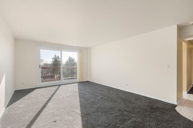 400 E Dundee Road 403C, Buffalo Grove, IL 60089