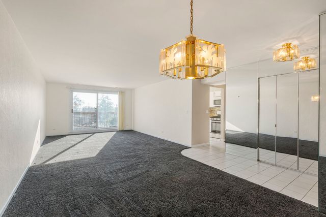 400 E Dundee Road 403C, Buffalo Grove, IL 60089