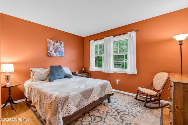 62 Nedshire Drive, Middletown, NJ 07748