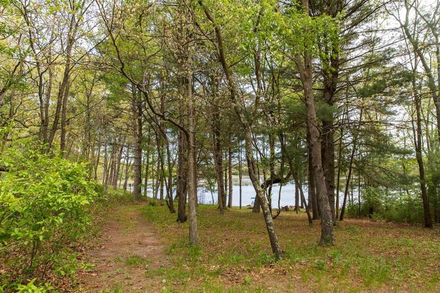 W7856 Dixie Court, Westfield, WI 53964