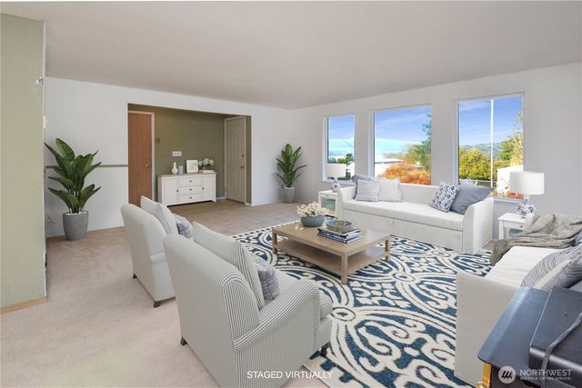 221 E 5th Street, Union, WA 98592