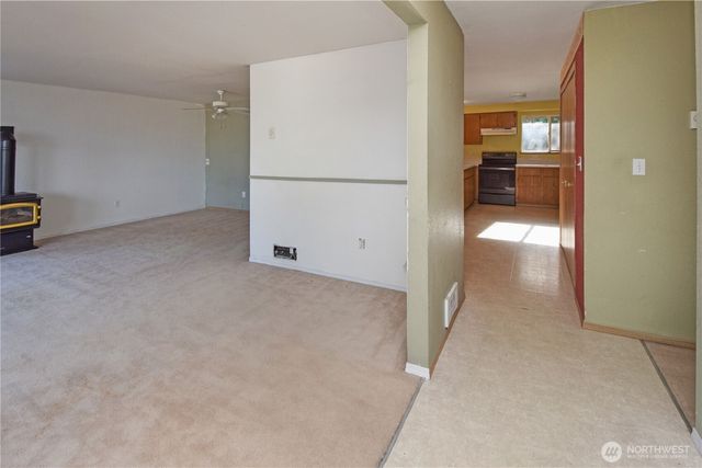 221 E 5th Street, Union, WA 98592