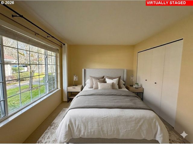 13775 Sw SCHOLLS FERRY Rd Sw 11, Beaverton, OR 97008