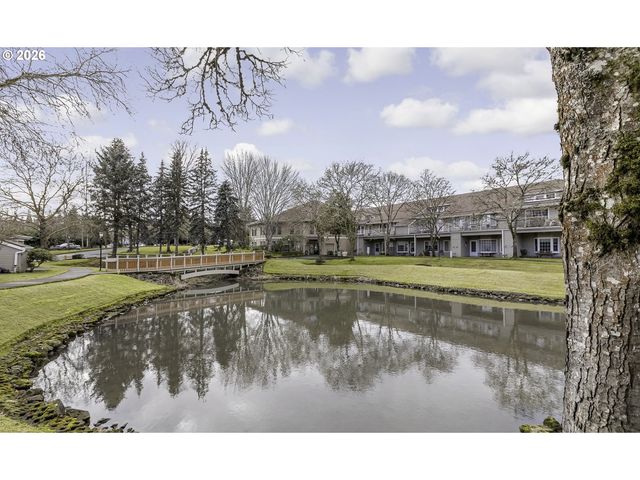 13775 Sw SCHOLLS FERRY Rd Sw 11, Beaverton, OR 97008