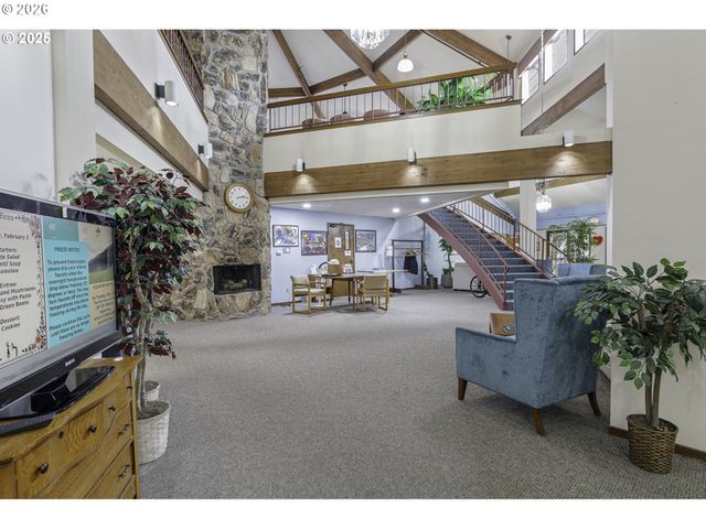 13775 Sw SCHOLLS FERRY Rd Sw 11, Beaverton, OR 97008