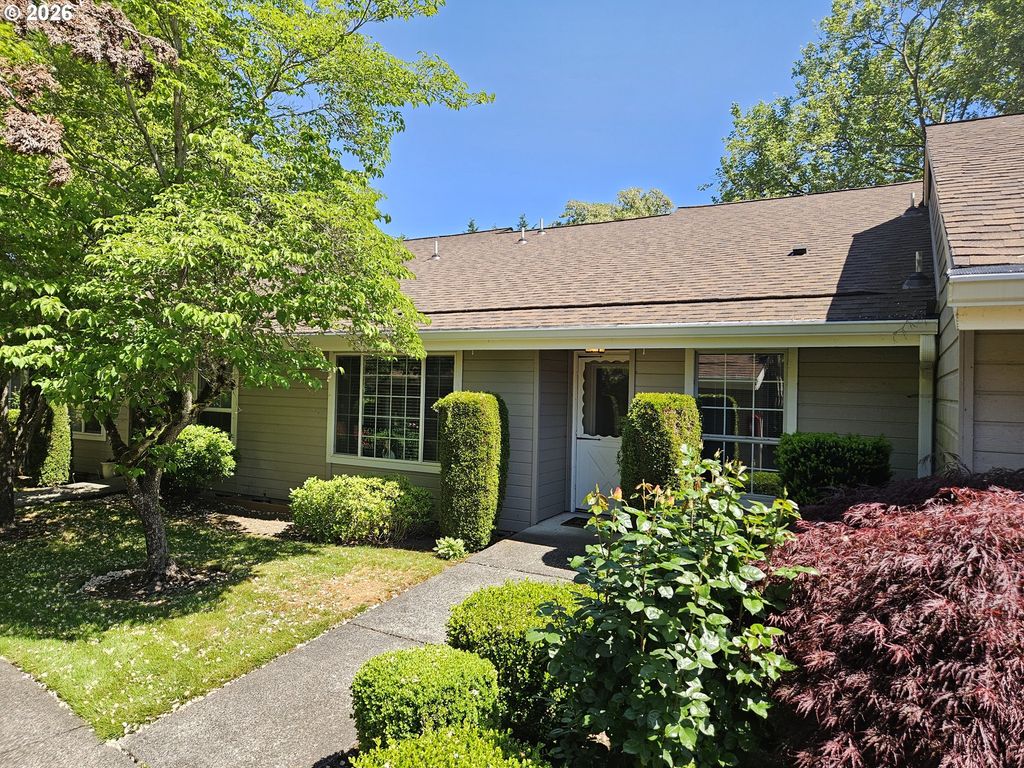 13775 Sw SCHOLLS FERRY Rd Sw 11, Beaverton, OR 97008