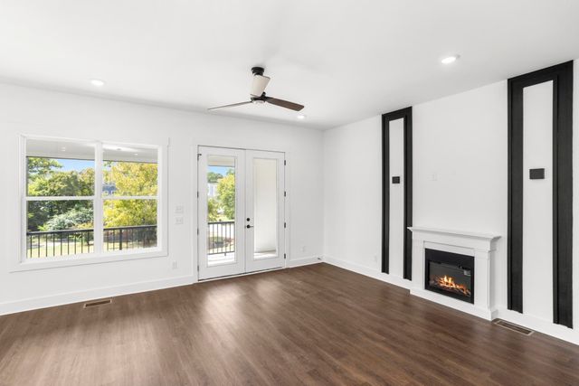 2213 18th Ave, N, Nashville, TN 37208