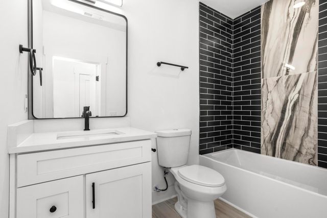 2213 18th Ave, N, Nashville, TN 37208