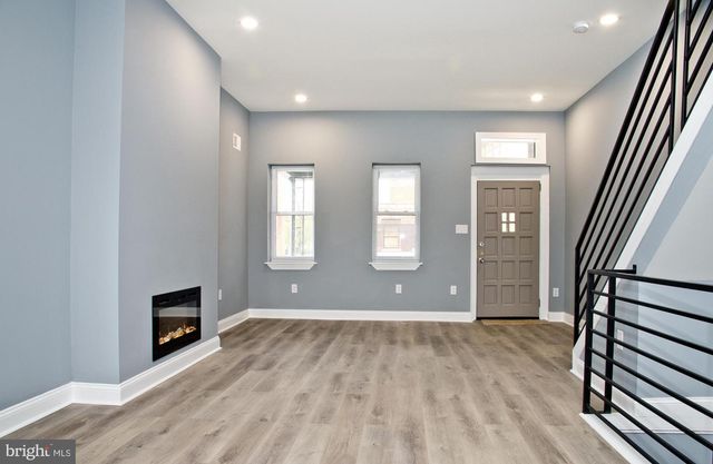 3137 CLIFFORD ST, Philadelphia, PA 19121