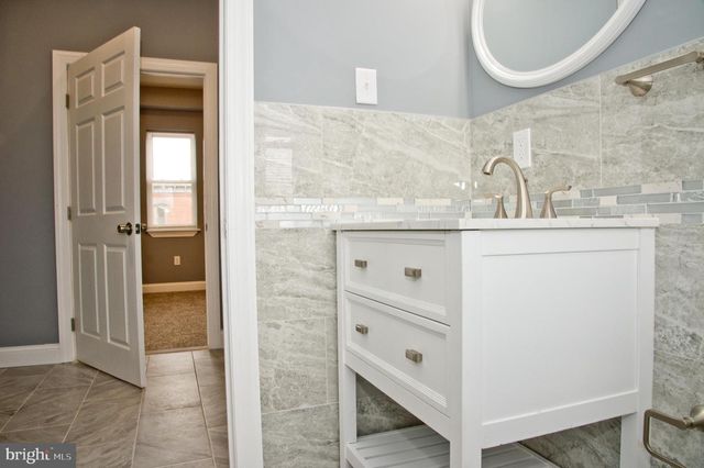 3137 CLIFFORD ST, Philadelphia, PA 19121