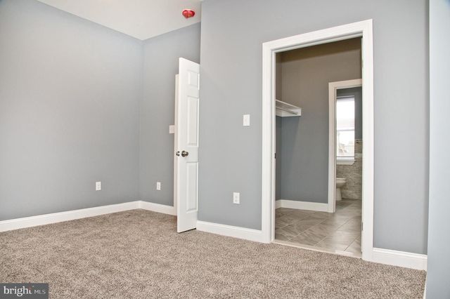 3137 CLIFFORD ST, Philadelphia, PA 19121