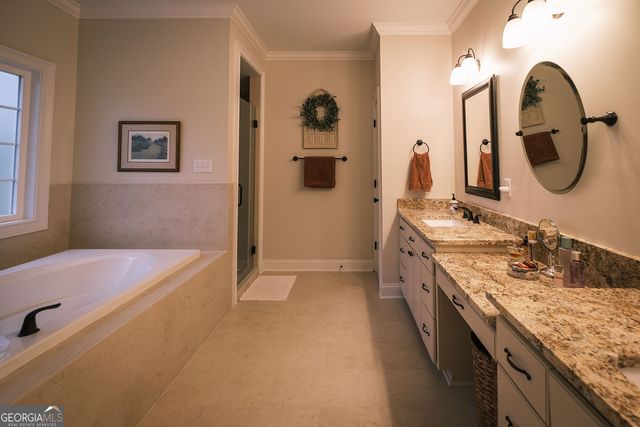 284 Deer Creek Drive, Forsyth, GA 31029