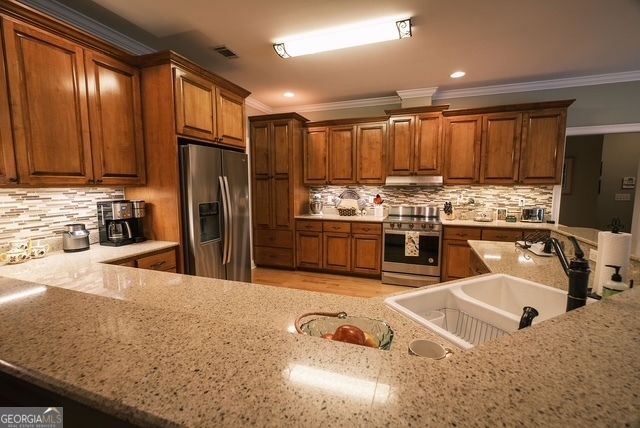 284 Deer Creek Drive, Forsyth, GA 31029