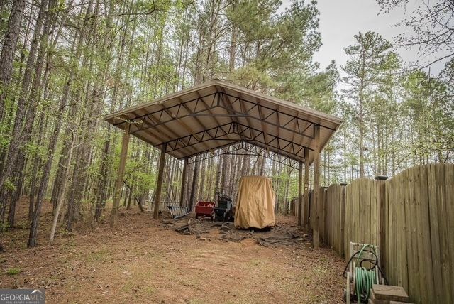 284 Deer Creek Drive, Forsyth, GA 31029