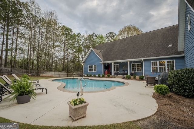 284 Deer Creek Drive, Forsyth, GA 31029