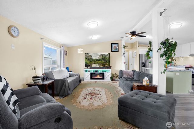 4572 Highway 28 E, Soap Lake, WA 98851