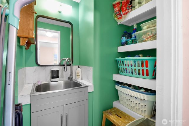 4572 Highway 28 E, Soap Lake, WA 98851