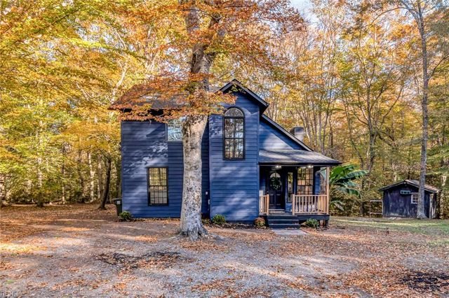 1110 Lebanon RD, Spring Grove, VA 23881