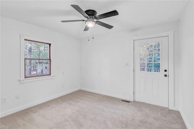 1110 Lebanon RD, Spring Grove, VA 23881