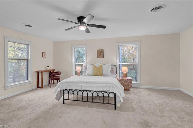 1110 Lebanon RD, Spring Grove, VA 23881