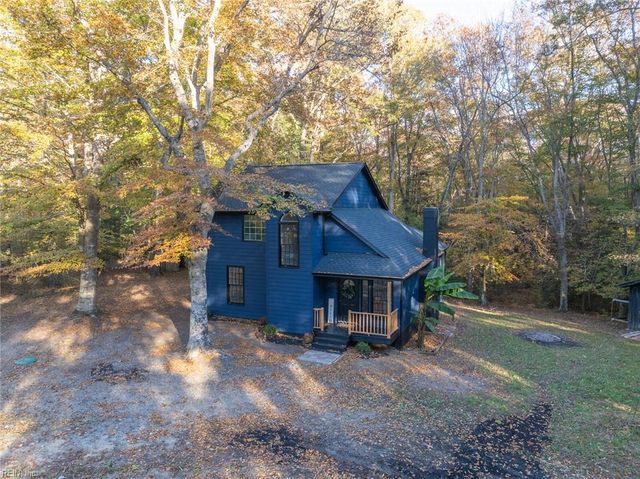 1110 Lebanon RD, Spring Grove, VA 23881