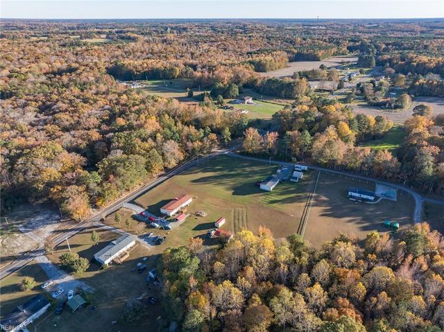 1110 Lebanon RD, Spring Grove, VA 23881