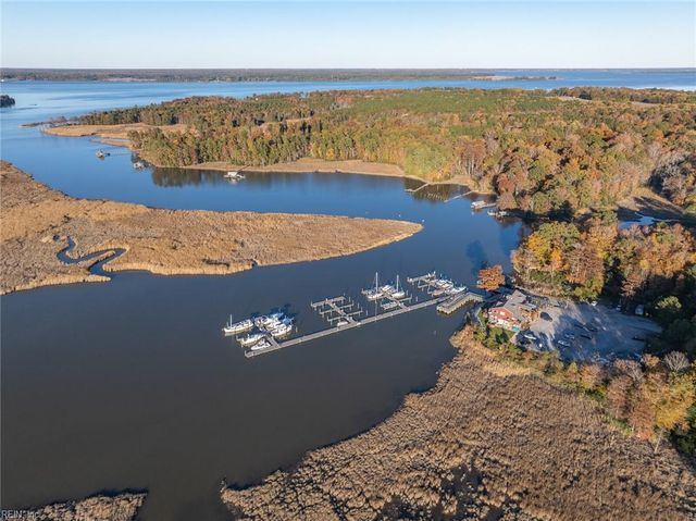 1110 Lebanon RD, Spring Grove, VA 23881