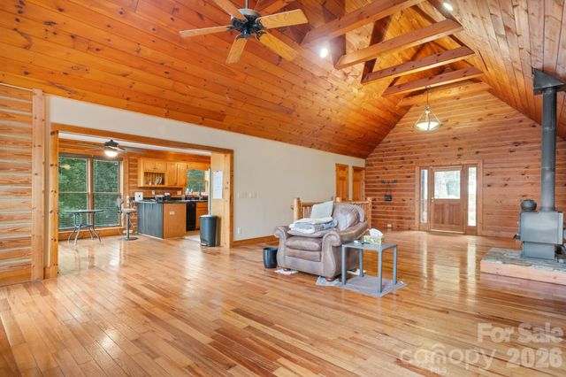 422 Ridge Creek Drive, Taylorsville, NC 28681