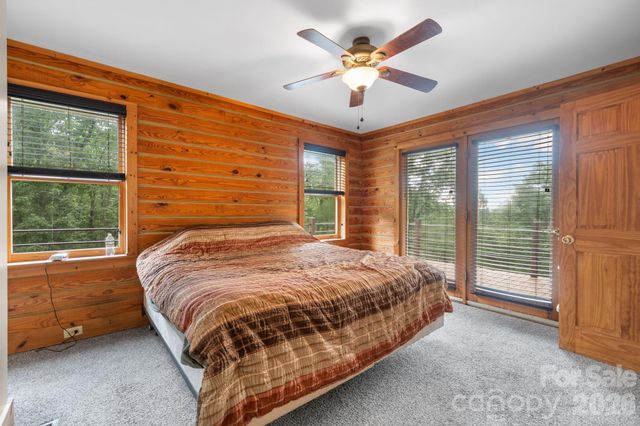 422 Ridge Creek Drive, Taylorsville, NC 28681