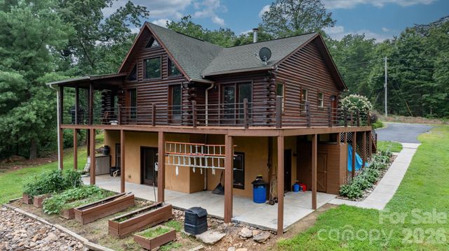 422 Ridge Creek Drive, Taylorsville, NC 28681