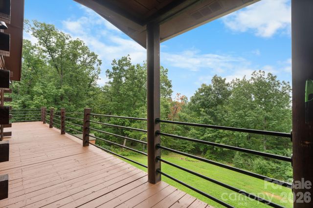 422 Ridge Creek Drive, Taylorsville, NC 28681