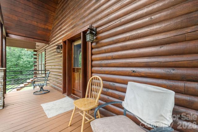 422 Ridge Creek Drive, Taylorsville, NC 28681