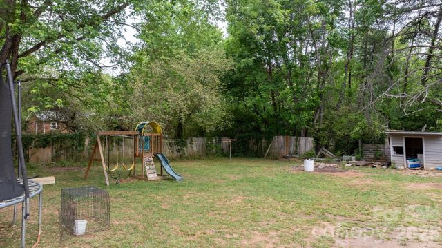 4917 Berkley Street, Morganton, NC 28655
