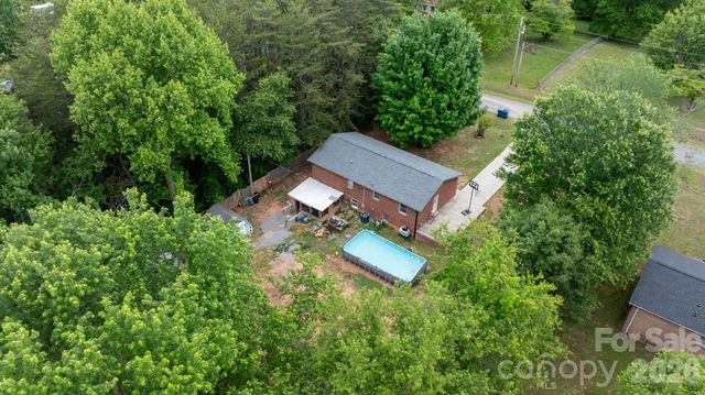 4917 Berkley Street, Morganton, NC 28655