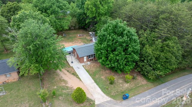 4917 Berkley Street, Morganton, NC 28655