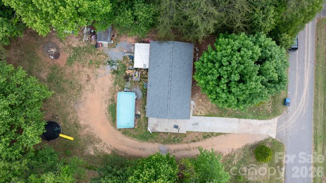4917 Berkley Street, Morganton, NC 28655