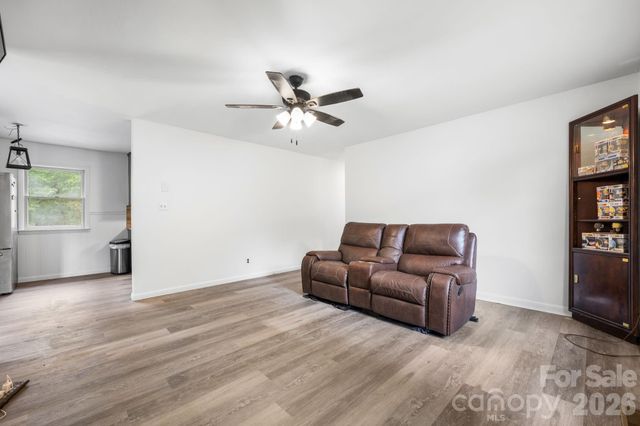 4917 Berkley Street, Morganton, NC 28655