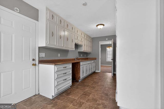 4706 Bexley Drive, Stone Mountain, GA 30083