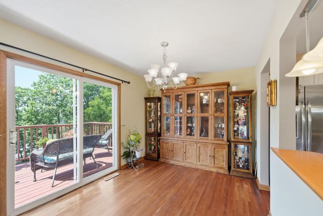 4636 Heritage Hills Drive, Bloomington, MN 55437