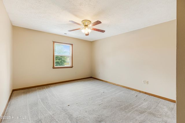 1951 E Boiling Spring Road, Southport, NC 28461