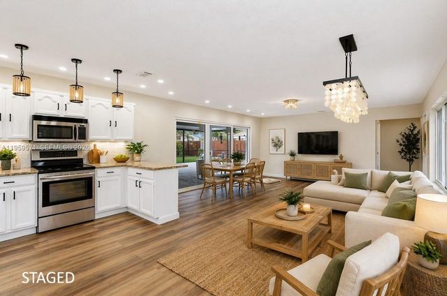 1507 Harding Street, Hollywood, FL 33020