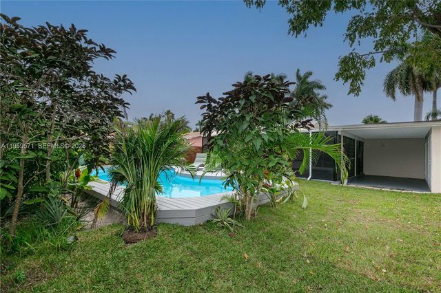 1507 Harding Street, Hollywood, FL 33020